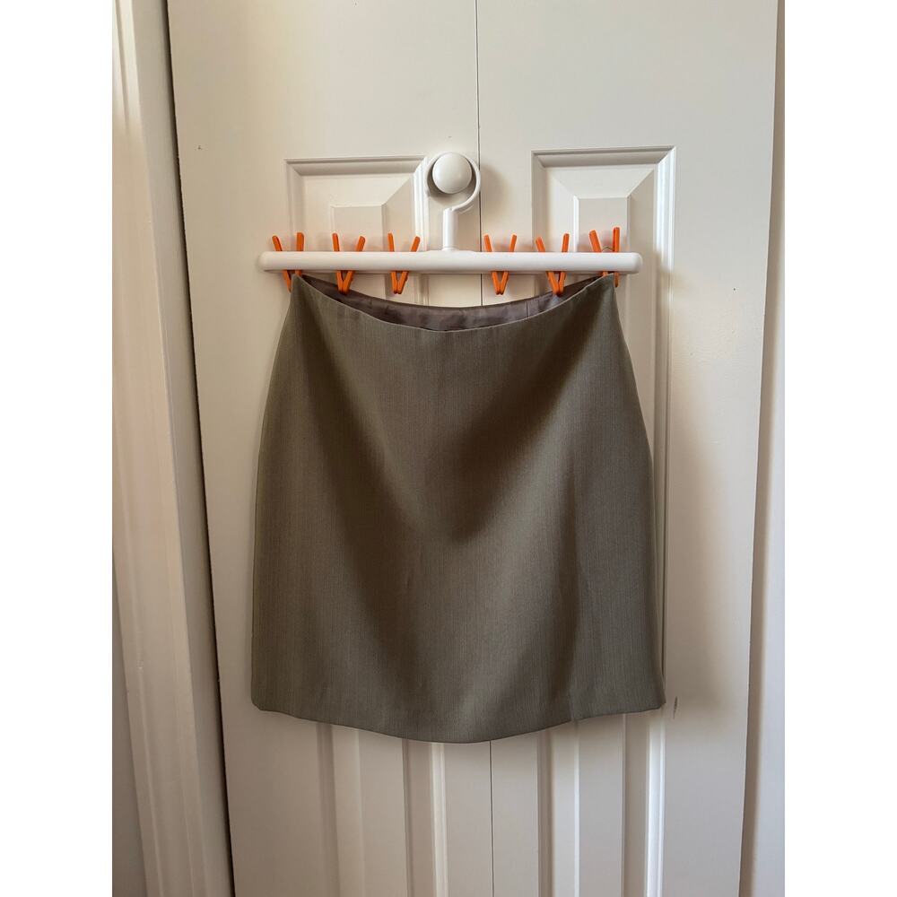 Olive Green A-Line Mini Skirt High Waist Minimal Chic Size S 28” Waist - Picture 4 of 12